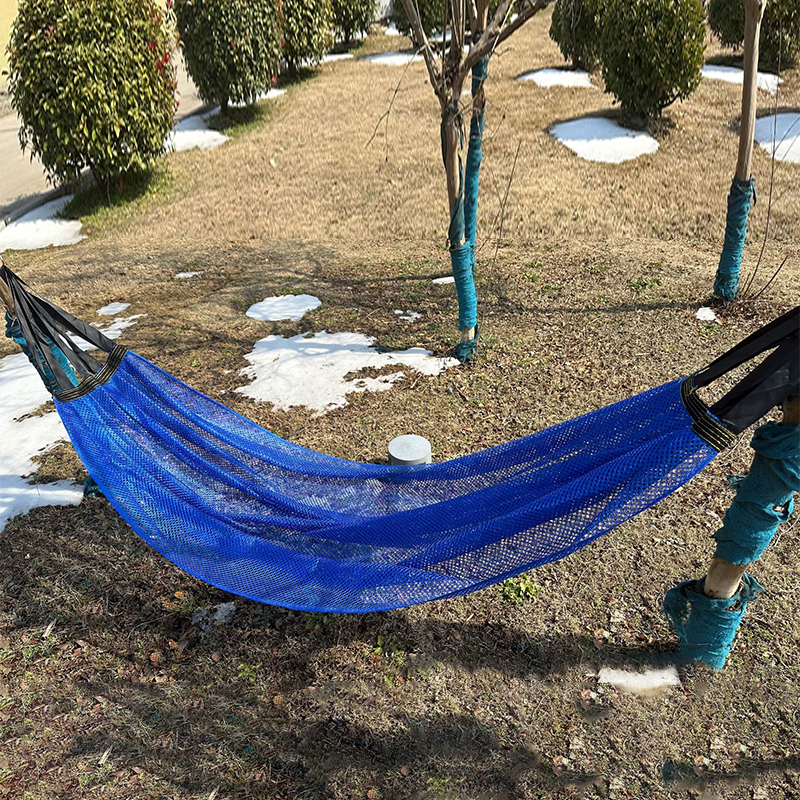 Открытый гамак из ледяного шелка